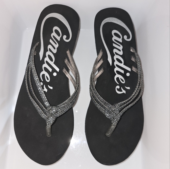 Candies: Braided, Strappy Wedge Thong Sandals, Black w/Silvery Bling, Size: 9/10 - Picture 10 of 11